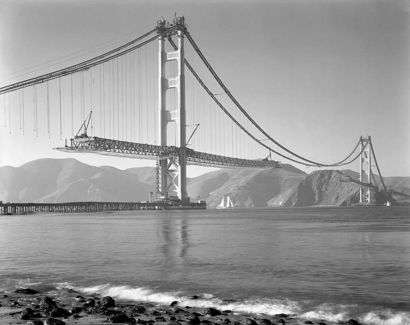 Illustration for article titled Tardaron cuatro años en construir el Golden Gate, y estas imágenes explican perfectamente la razón